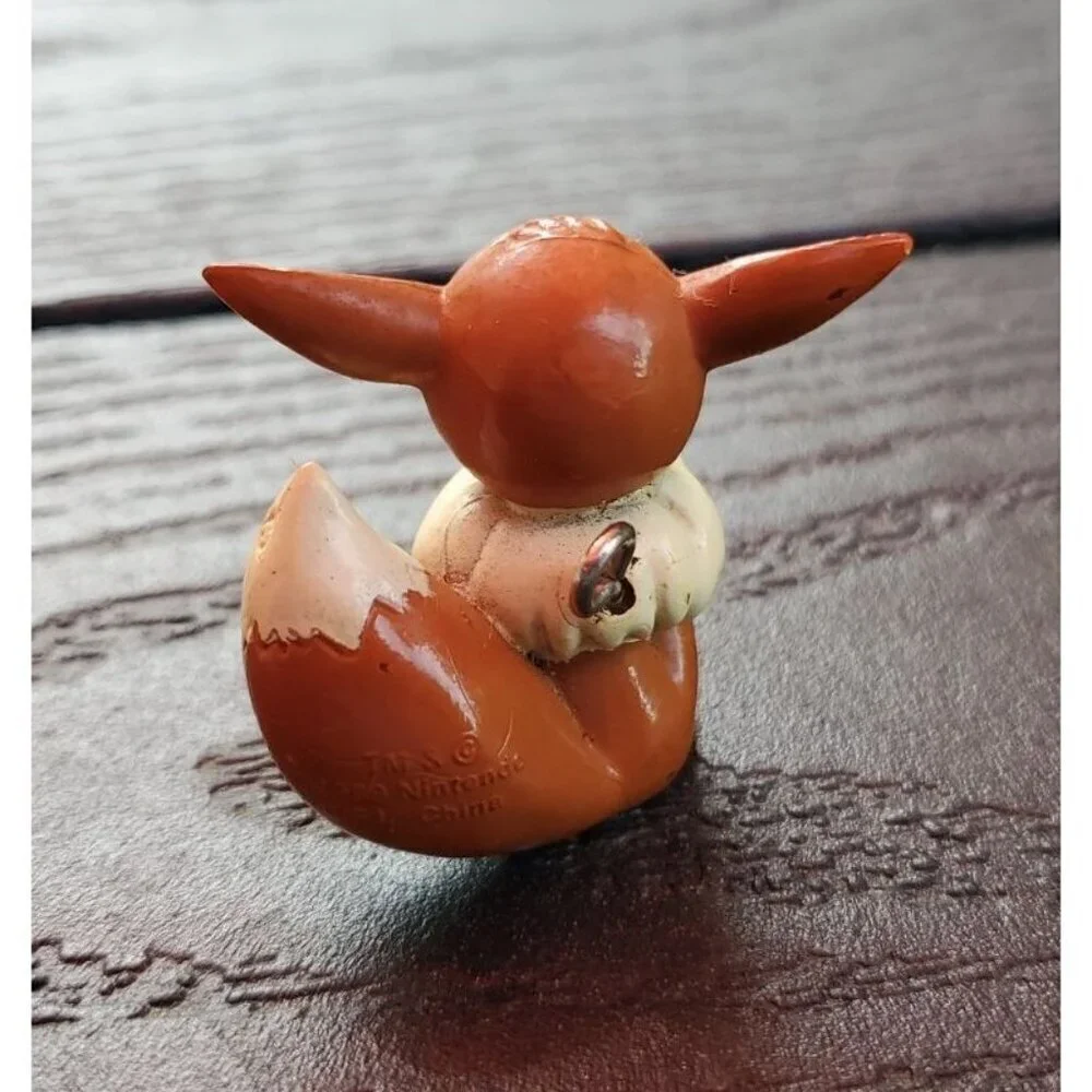 Pokemon Eevee Plastic Toy Figure Vintage 1999 Nintendo